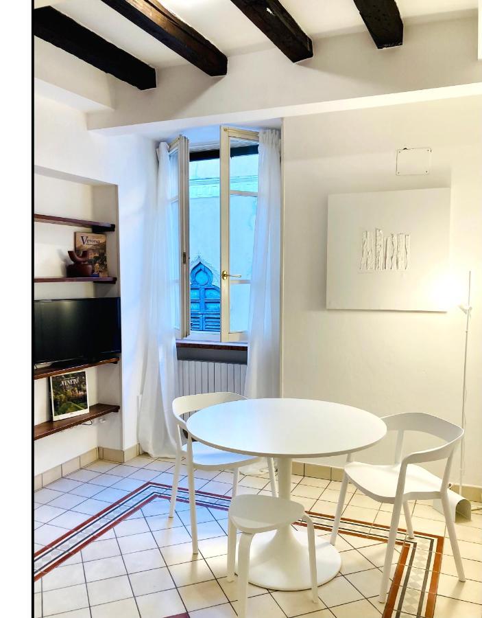 Un Punto Al Cuore A Apartment Verona